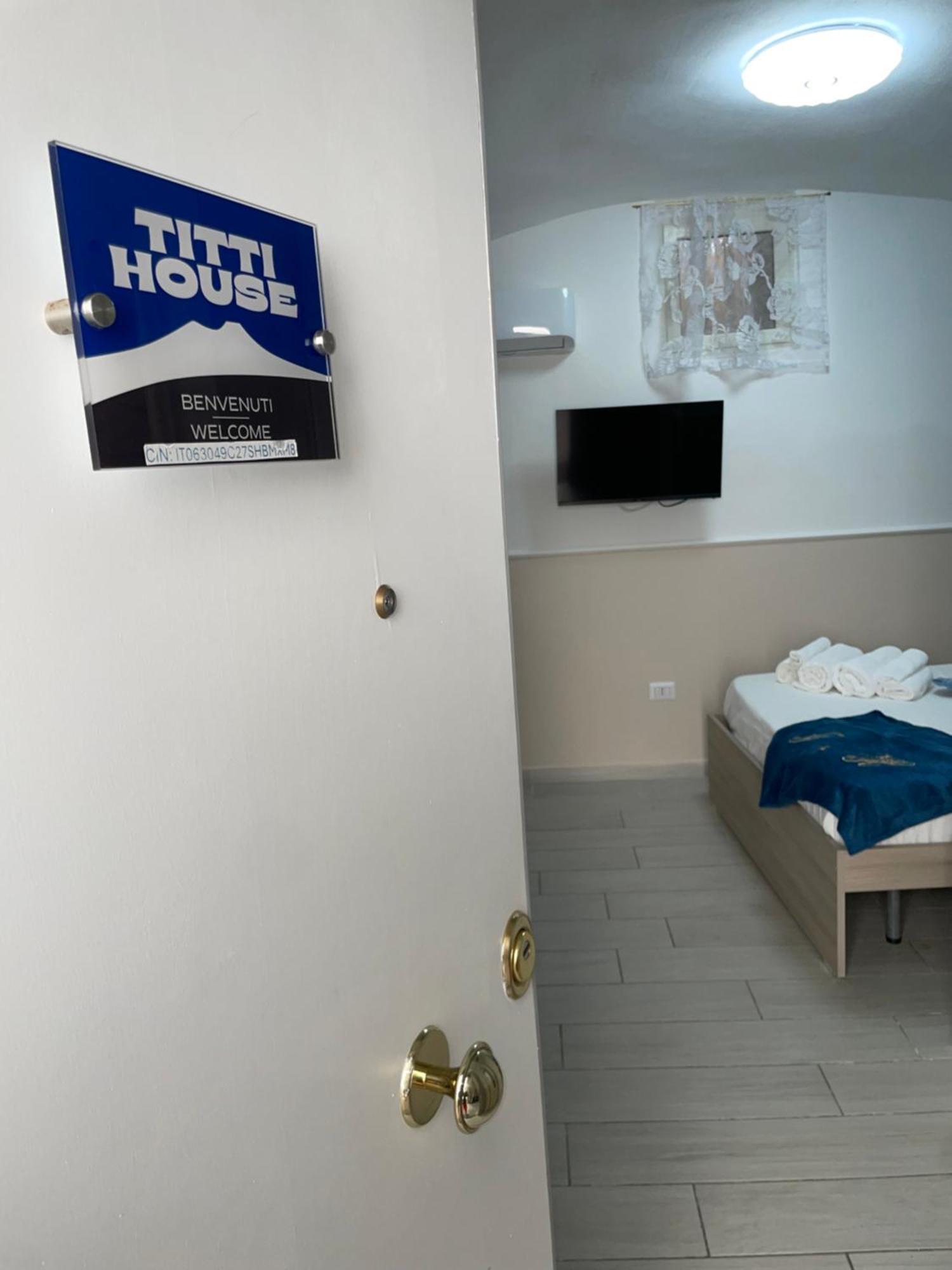 فيلا Titti House نابولي المظهر الخارجي الصورة